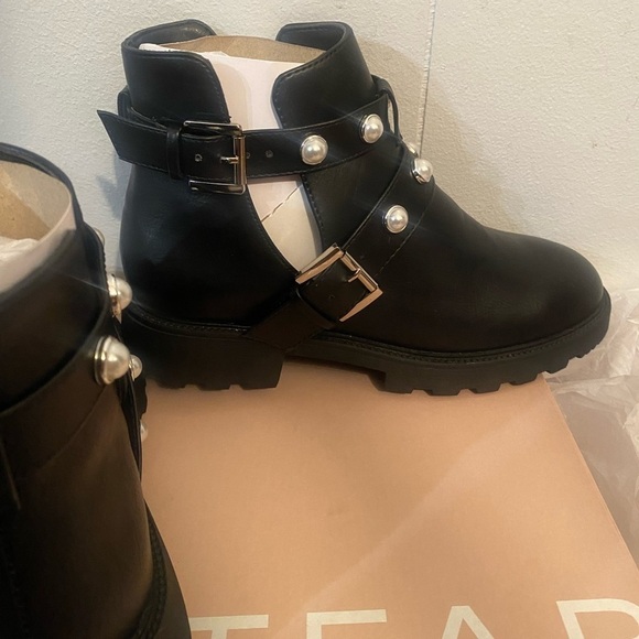 NWT Clarice Cut-Out Lug sole boot 7.5 - Picture 5 of 13